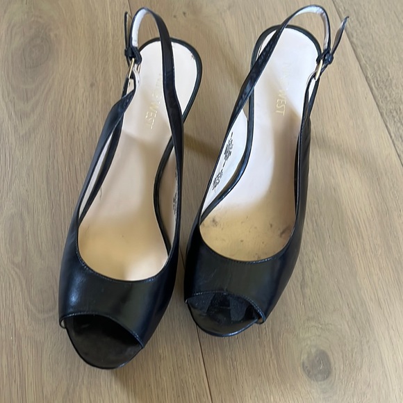 Nine West slingback heels - Picture 2 of 7